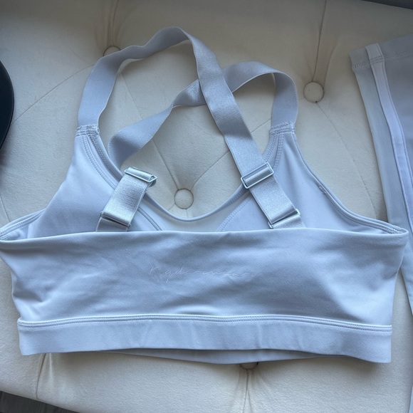 Yoga set - Picture 6 of 10